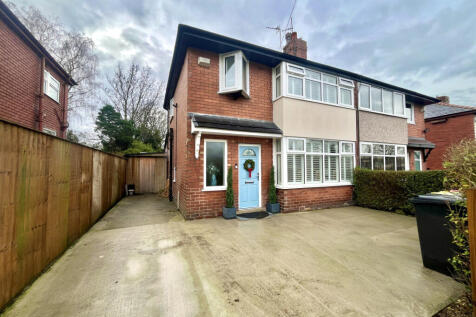 Ribbleton Hall Drive, Preston PR2 3 bed semi