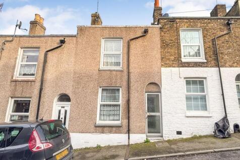 21 Alexandra Road, Ramsgate, Kent... 2 bed terraced house for sale