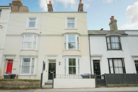 5 bedroom terraced house for sale