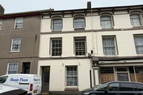 5 bedroom terraced house for sale