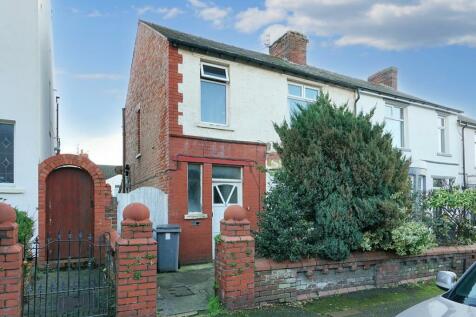 5 Bela Grove, Blackpool, Lancashire... 4 bed terraced house for sale