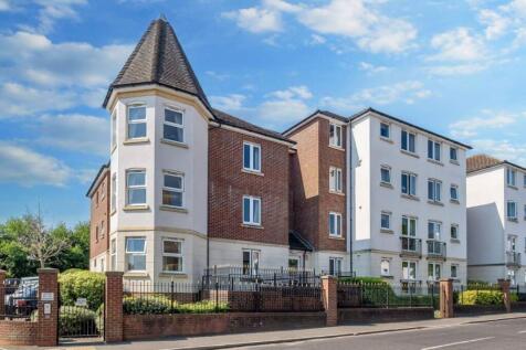 Flat 18 Kingsley Court, Windsor Way... 2 bed flat for sale