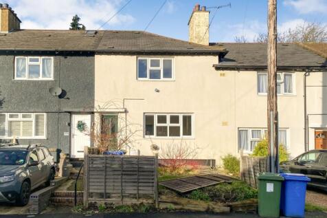 174 Keith Lucas Road, Farnborough... 3 bed terraced house for sale