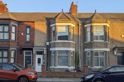 4 bedroom terraced house for sale