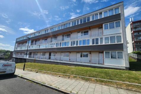 11 Dallas Road, Sydenham, London... 3 bed flat for sale