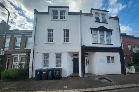 Flat 3, 8 Endsleigh Road, West... 1 bed flat for sale