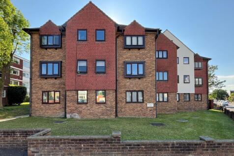 Flat 33 Burniston Court, 90 Manor... 1 bed flat for sale