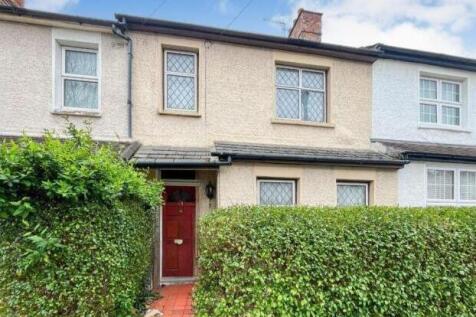 63 Beauchamp Road, Sutton, Surrey... 4 bed terraced house for sale