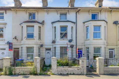 Flat A, 67 Arundel Road... 2 bed flat for sale
