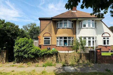 612 Staines Road, Feltham, Middlesex... 4 bed semi