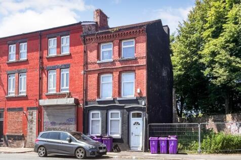 5 bedroom end of terrace house for sale