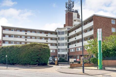108 Chalkwell Lodge, London Road... 2 bed flat for sale