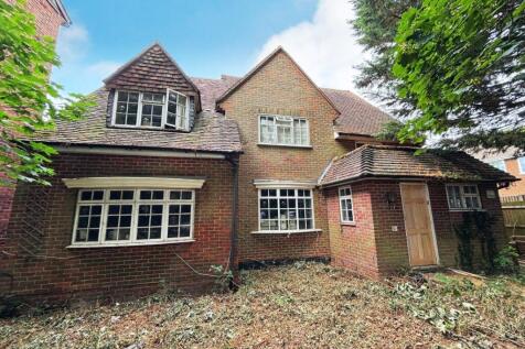 The Cottage, The Green, Croxley... 4 bed detached house for sale