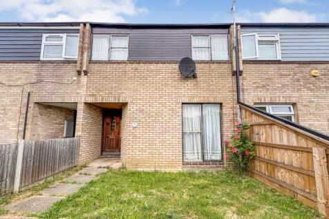 44 Walthams, Pitsea, Basildon, Essex... 3 bed terraced house for sale