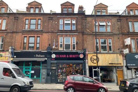Studio flat for sale