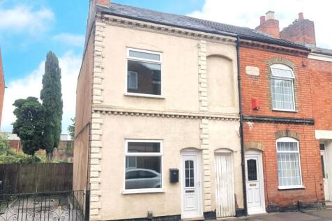 177 Beaumanor Road, Leicester... 2 bed terraced house for sale