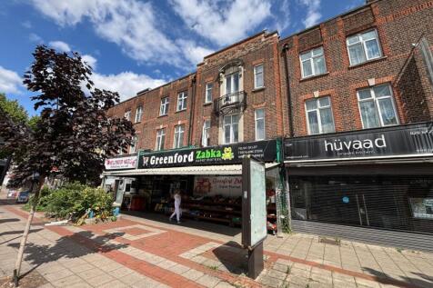 Second Floor Flat, 1372 Greenford... 1 bed flat for sale