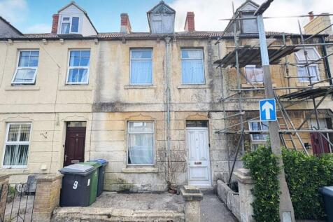 9 Park Street, Trowbridge, Wiltshire... 3 bed terraced house for sale