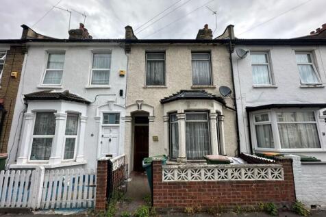 35 Tweedmouth Road, Plaistow, London... 3 bed terraced house for sale