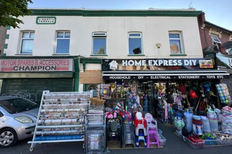 122B Portland Road, Croydon, London... 1 bed flat for sale