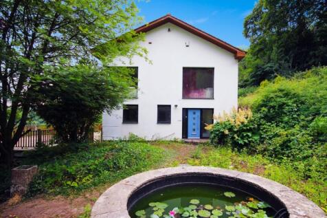 37 Steps, Orchard Road, Matlock Bath... 4 bed detached bungalow for sale