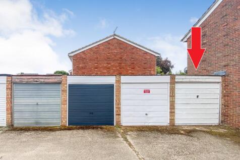 Garage at The Grove, Twyford... Garage for sale