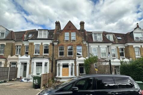 26 Bournevale Road, Streatham... 2 bed terraced house for sale