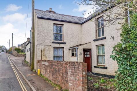 40 St. Whites Road, Cinderford... 3 bed semi