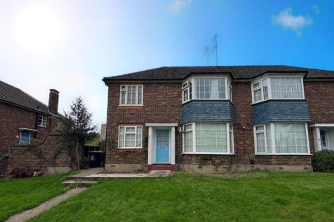10 Eysham Court, 69 Station Road... 2 bed flat for sale