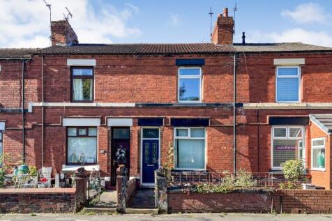 77 Windleshaw Road, Dentons Green... 3 bed terraced house for sale
