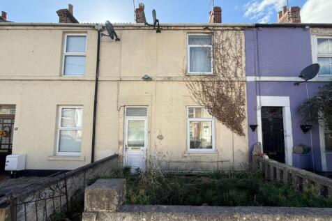 36 Park Street, Trowbridge... 3 bed terraced house for sale