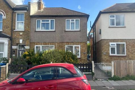 267A Crystal Palace Road, Dulwich... 2 bed flat for sale