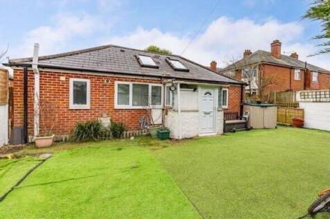 1247A Christchurch Road, Bournemouth... 2 bed bungalow for sale