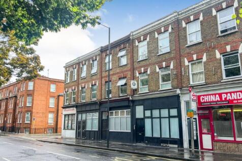 First Floor Flat, 353 Lillie Road... 1 bed flat for sale