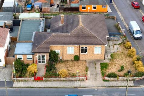 Former Salvation Army, Somersby... Detached house for sale