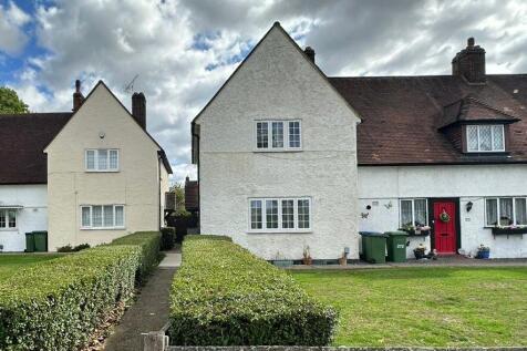 274 Well Hall Road, Eltham, London... 3 bed end of terrace house for sale