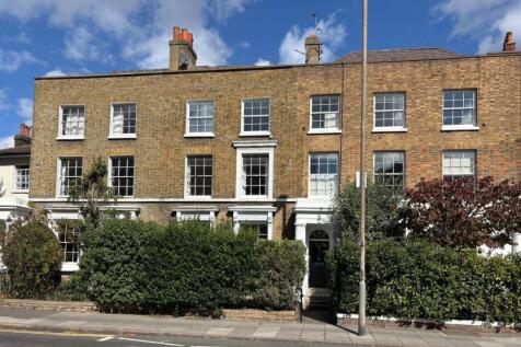 42C Vanbrugh Park, Greenwich, London... 1 bed flat for sale