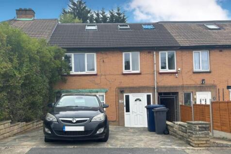 105 Fairmead Crescent, Edgware... 4 bed terraced house for sale