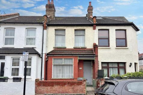 31 Kimberley Road, Tottenham, London... 2 bed terraced house for sale