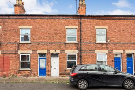 3 Cross Street, Skegness... 3 bed terraced house for sale