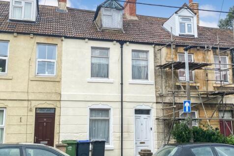 9 Park Street, Trowbridge, Wiltshire... 3 bed terraced house for sale