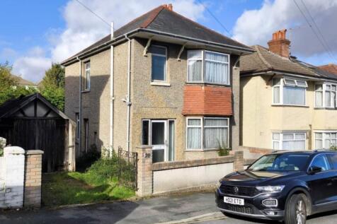 20 Crichel Road, Bournemouth, Dorset... 3 bed detached house for sale