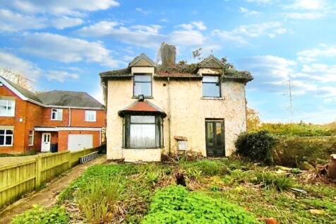 Victory Cottage, Sandhurst Lane... 3 bed detached house for sale