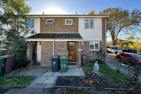 11 Belmont Park Close, Lewisham... 3 bed end of terrace house for sale