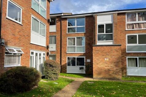 38 Epping Green, Hemel Hempstead... 1 bed flat for sale