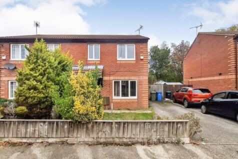 16 Teal Avenue, Mansfield... 3 bed semi