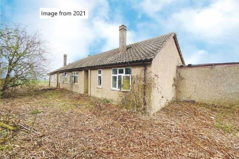 52 Mildenhall Road, Littleport... 2 bed bungalow for sale