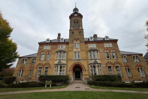 Flat 7 Elizabeth House, Keele Close... 2 bed flat for sale