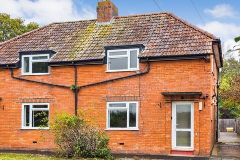 2 Greenway Road, Bishops Lydeard... 3 bed semi