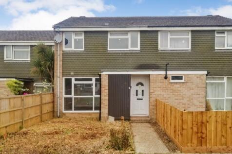 7 Wordsworth Road, Thatcham... 3 bed terraced house for sale